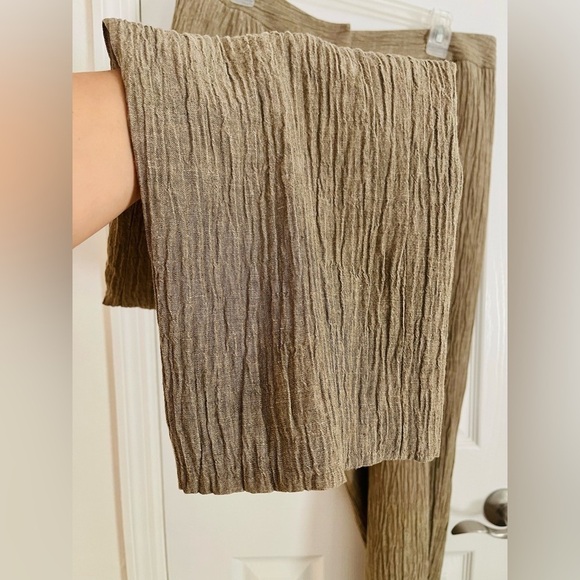 Lafayette 148 Crinkle Champagne Straight Leg Pants Size 14 - Picture 3 of 6